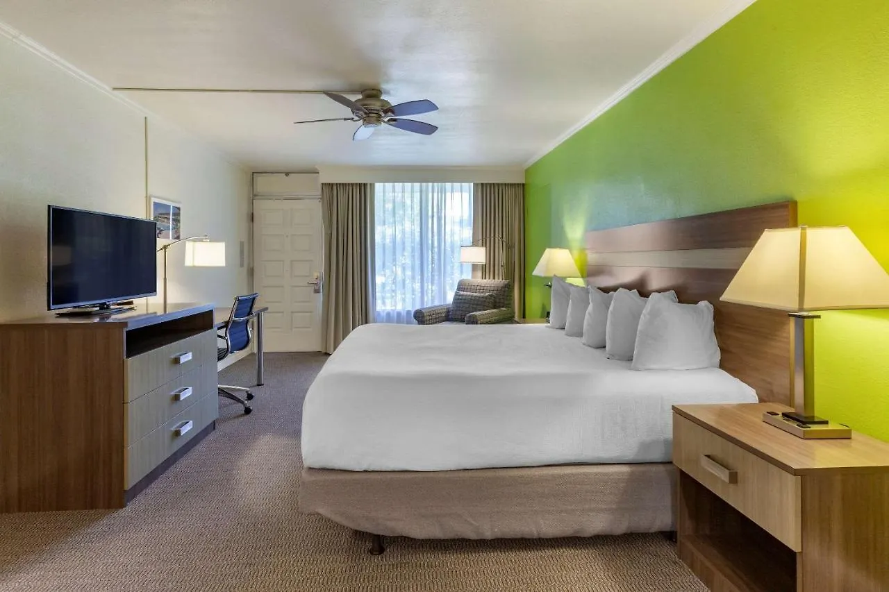 Best Western Plus Papago Inn & Resort Scottsdale